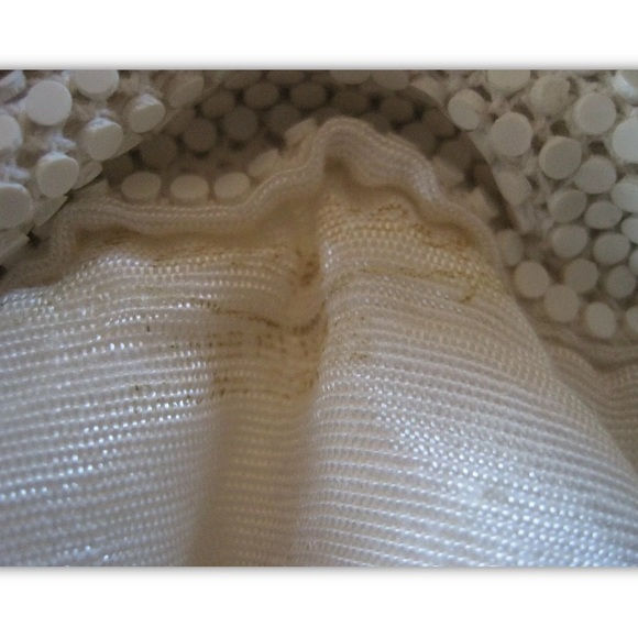 Vintage Lumured Handbag Ivory Cream Off White Mesh Evening Bag
Purse - Picture 11 of 13